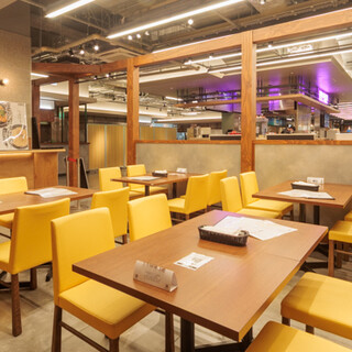 好立地◆カウンター席も多く、お一人様から気軽に入れるお店