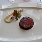 アジュール フォーティーファイブ - シェフは妻がビーフイーターであることを覚えてくれていました。