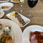 レストラン ヴァロリス - ワインと共に