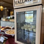 レストラン ヴァロリス - 上　生クリームプディング　下　ゼリー