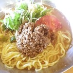 ガスト - シャキシャキ野菜の冷やしタンタン麺。
            ラー油かけると尚おいし♪