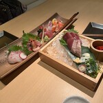 個室ダイニング 楽蔵 - 刺し盛り5種とカツオ刺し(食べかけ)