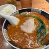 支那麺 はしご 本店