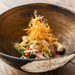 タイ料理 みもっと - 「揚げレモングラスのサラダ」