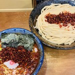 つけめん桜の如く - 麺にラー油追加