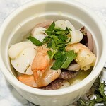 Trattoria VICINO - 魚介のマリネ