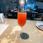 400℃ PIZZA - スプロッシ(オレンジ➕スパークリングワイン )　　¥1.000