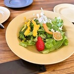 農家ピザくまのグラッチェ - サラダ