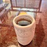 蕎麦処 つゆ下 梅の花 - 熱々の蕎麦茶