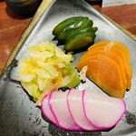 炭火焼の店 きんの藏 - 漬物盛り合わせ