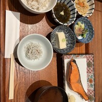 魚とおばんざい 泉士 - 