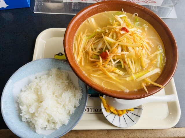 オレンジ - 登米市その他（ラーメン）の写真