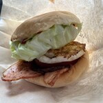 ハンバーガー工房 grin grin - 料理写真:ベーコンエッグバーガー¥750