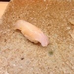 すし家 一柳 - クエ