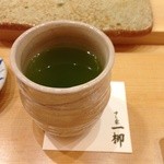すし家 一柳 - お茶