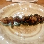 鳥の山家 - サービス串(1串 103円)のはつもと