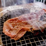 ホルモンまさる  - 和牛カルビ