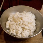 ホルモンまさる  - 麦飯（小）