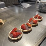 大阪鉄板焼き 神戸牛ステーキ Zin - 