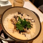 日本橋だし場　はなれ - 筍となまり節の16雑穀ご飯
