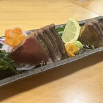 博多炉端 つまむ。 春吉店 - 名物藁焼き 本日旬鮮魚