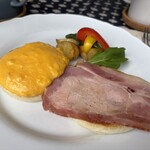 CABOT COVE MUSEUM TERRACE - 