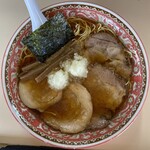 タンタン - 玉ねぎ多めでコール(無料です)すると
                                玉ねぎの山がふたつ♪(*^^*)
                                ワタクシは高尾山と陣馬山と呼んでおります。