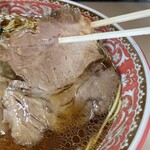 タンタン - おっと危ない！
      真ん中でホロリと崩れそう。これで1枚。
      大きいでしょ♪\( °∀° )/