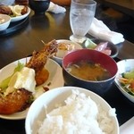 ルドゥーテ - 日替わりランチ（大エビフライ）