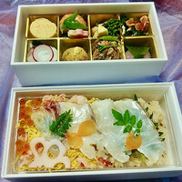 人丸花壇 - 鯛寿司弁当 2025.4