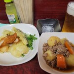 奴 - 肉じゃがに天ぷら盛り合わせ