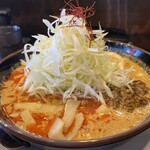 ラーメン南の - 背脂担々麺ネギトッピング
