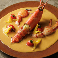 ＜数量限定＞丸ごとロブスターのレッドカレー ブリオッシュ付き