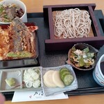 そば喫茶去 万屋 - 料理写真: