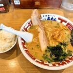 屯ちん - 九州たまり正油ラーメン
