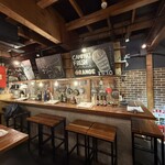 肉バルMoooh!! - 店内