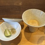 コトノハ - 味変アイテムは『出汁醤油とろろ』と『鯛塩』をチョイス。