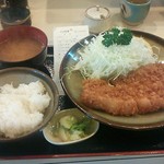 丸和 - ロースカツ定食