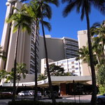 Sheraton Waikiki - 正面玄関