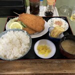 鳥安 - イワシフライ定食