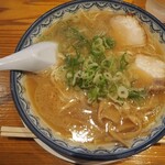 元祖赤のれん 節ちゃんラーメン 天神本店 - 