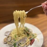 洋食ビストロ 一方美人 - しらすと菜の花のボンゴレビアンコ