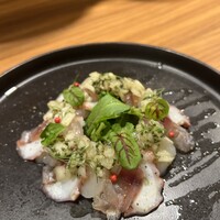 洋食ビストロ 一方美人 - イサキ、ホタテ、タコの魚介たくさんカルパッチョ