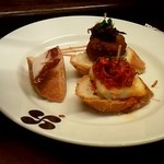 iRATi Taverna Basca - ピンチョス