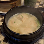 アガリコ餃子楼 皮から手打ち餃子＆オリエンタルタパス - 