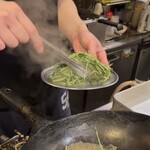 アガリコ餃子楼 皮から手打ち餃子＆オリエンタルタパス - 