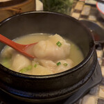 アガリコ餃子楼 皮から手打ち餃子＆オリエンタルタパス - 