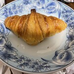 エグ・ヴィヴ - 最高のクロワッサン❤️サクサク‼️やば！