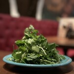 アジアン キュイジーヌ エー・オー・シー 麻布十番 - パクチー盛り