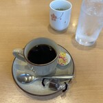 白樺 - 食後のコーヒー¥230だけど､日替りには+¥200でOK